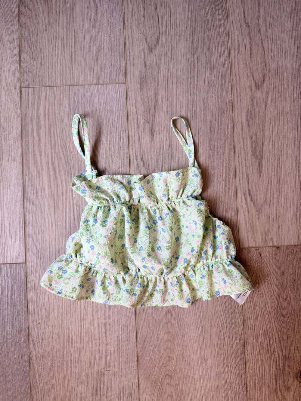 H&M Divided Floral Ruffle Crop Top Size S